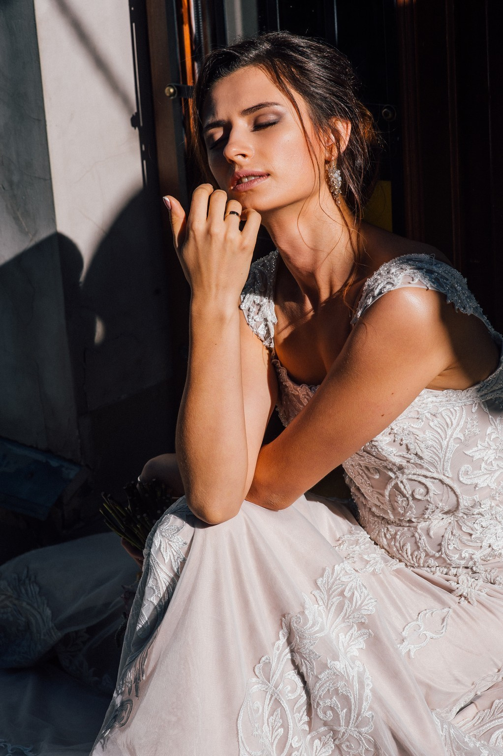 Wedding journey. Elegant Wedding Photography