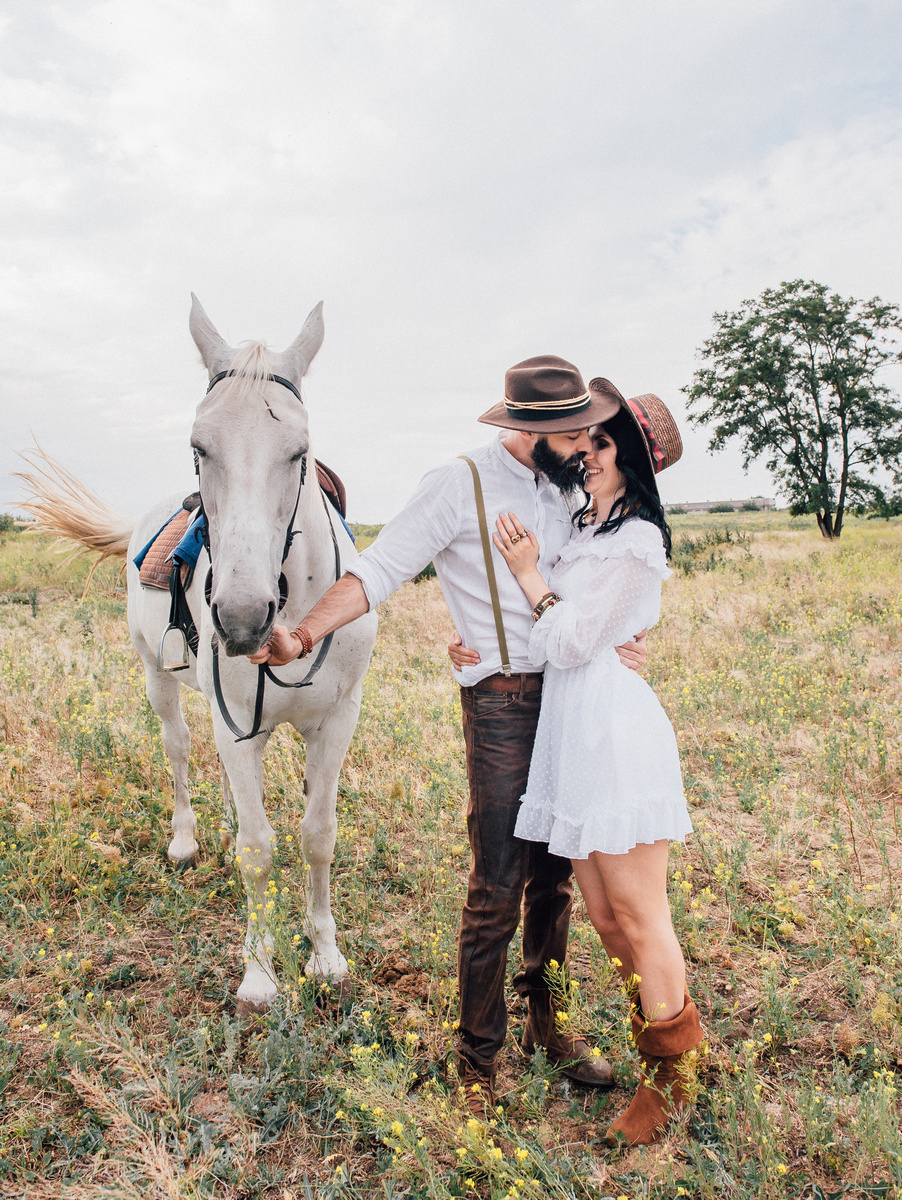 Country Love. Elegant Wedding Photography