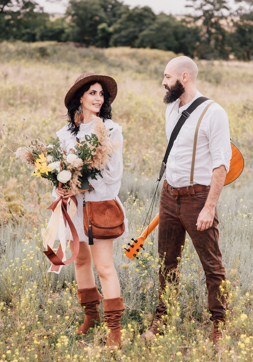Country Love. Elegant Wedding Photography