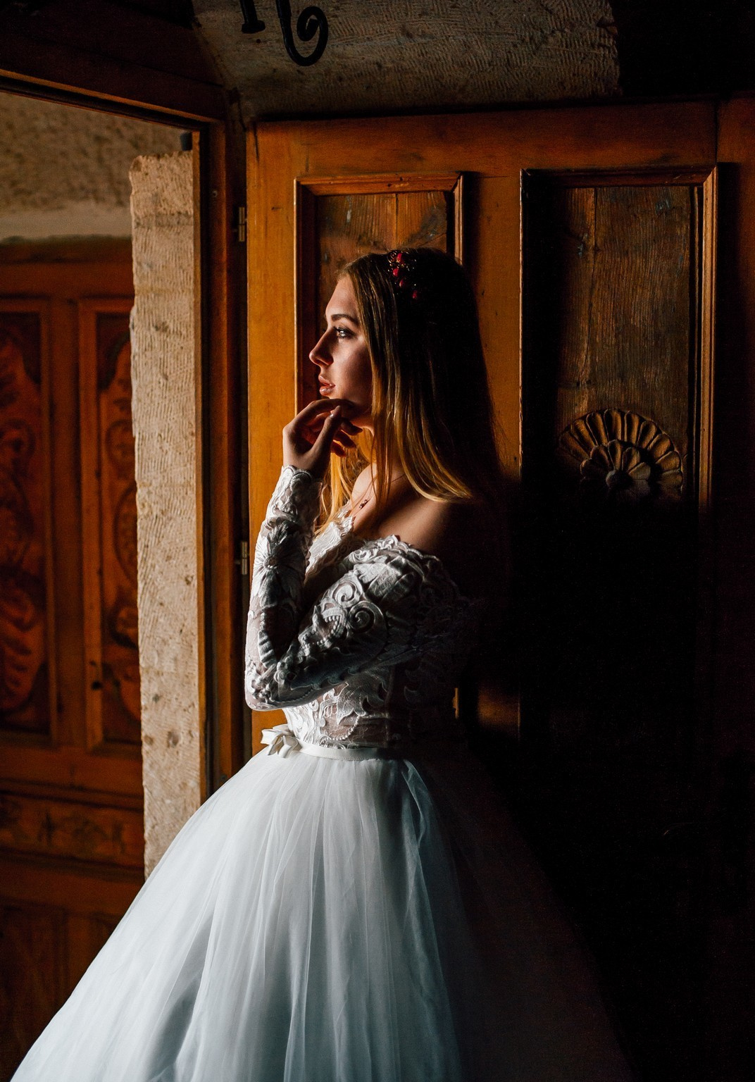 Ease to love. Elegant Wedding Photography