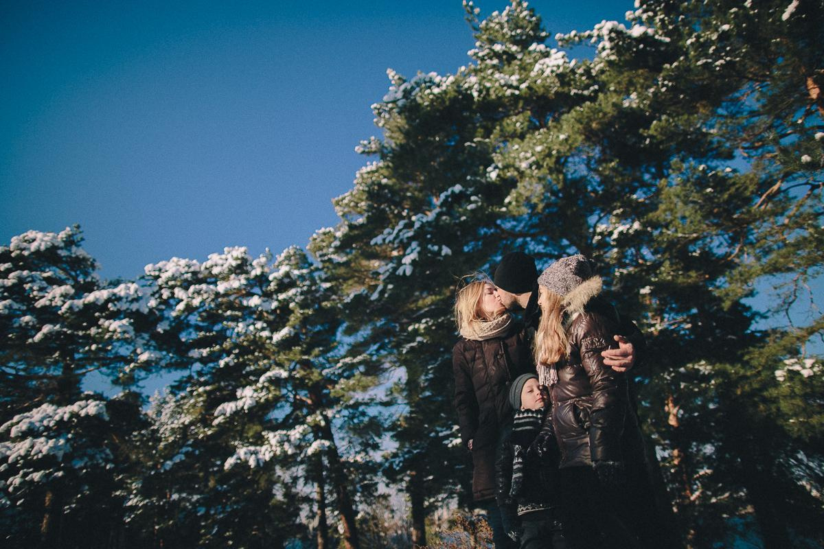 Андрей + Ира = Алина + Кирюша. Зима. Свадебный фотограф в Германии