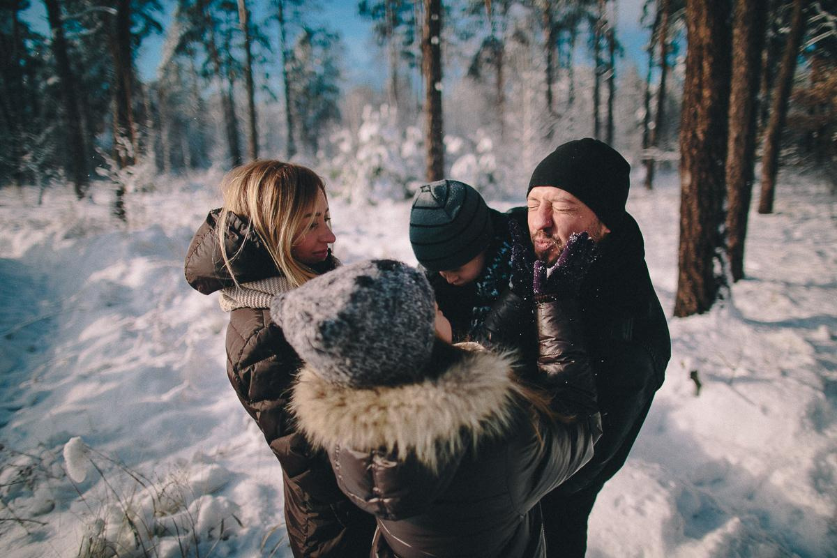 Андрей + Ира = Алина + Кирюша. Зима. Свадебный фотограф в Германии