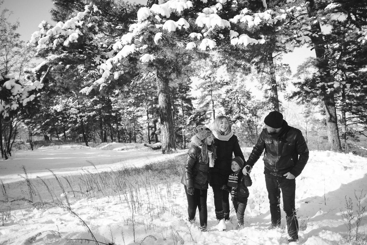 Андрей + Ира = Алина + Кирюша. Зима. Свадебный фотограф в Германии