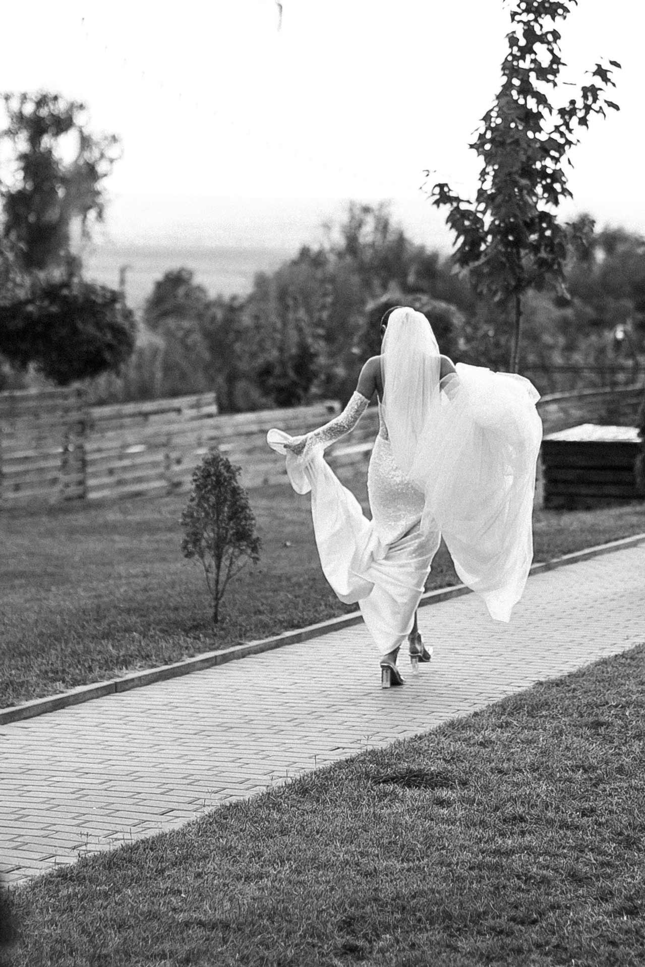 Jhj. Fotograf nuntă & botez în Chișinău — eS Photography