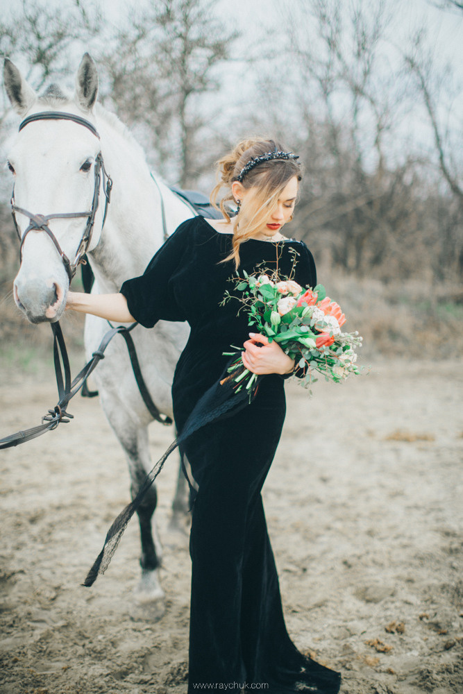 Dark elegance.Portrait. Головна