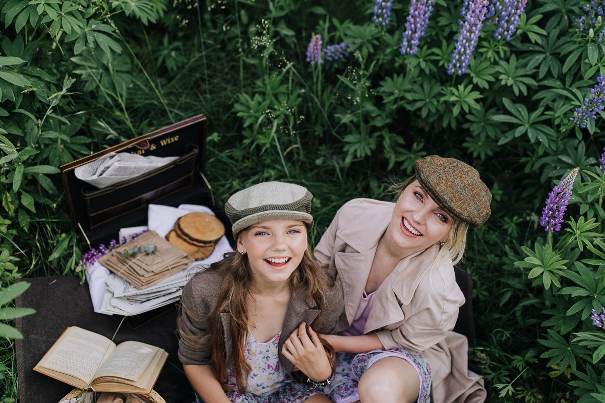 Мар"яна і Каміла. Головна