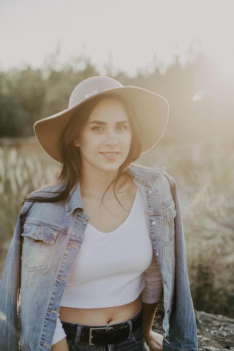 Яна і Ілля. Головна