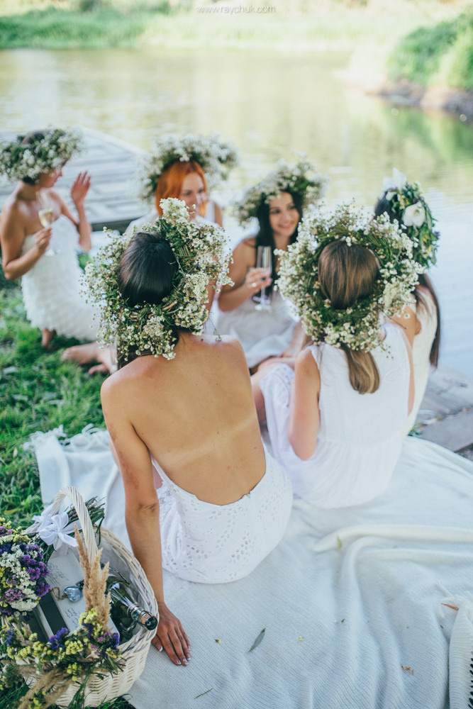 Olya and girl.Hen parties. Головна