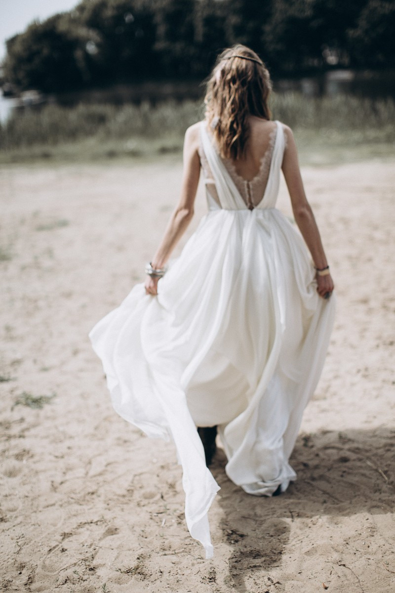 I Belong To You. Головна