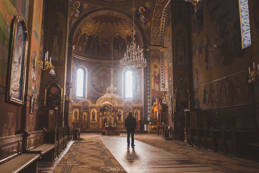 Ukraine. Zhovkva. Головна