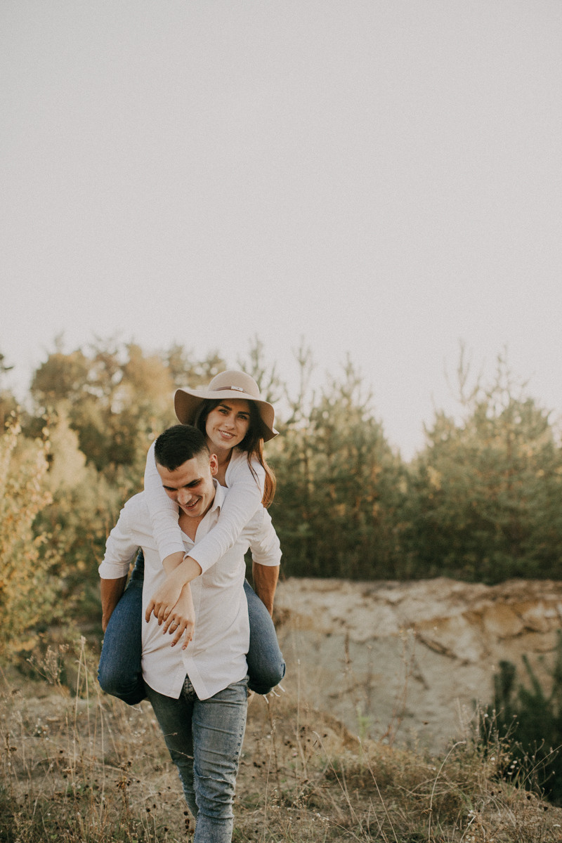 Яна і Ілля. Головна