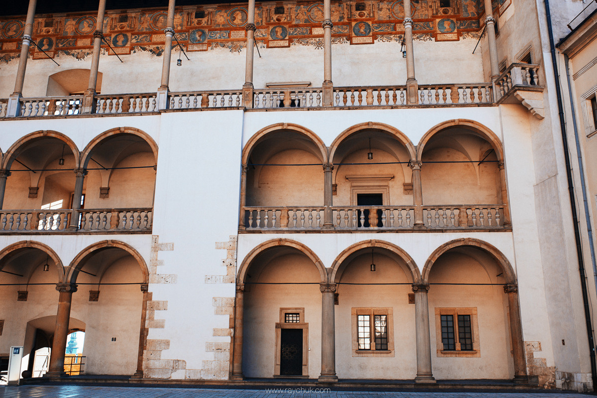 Poland. Krakow. Головна