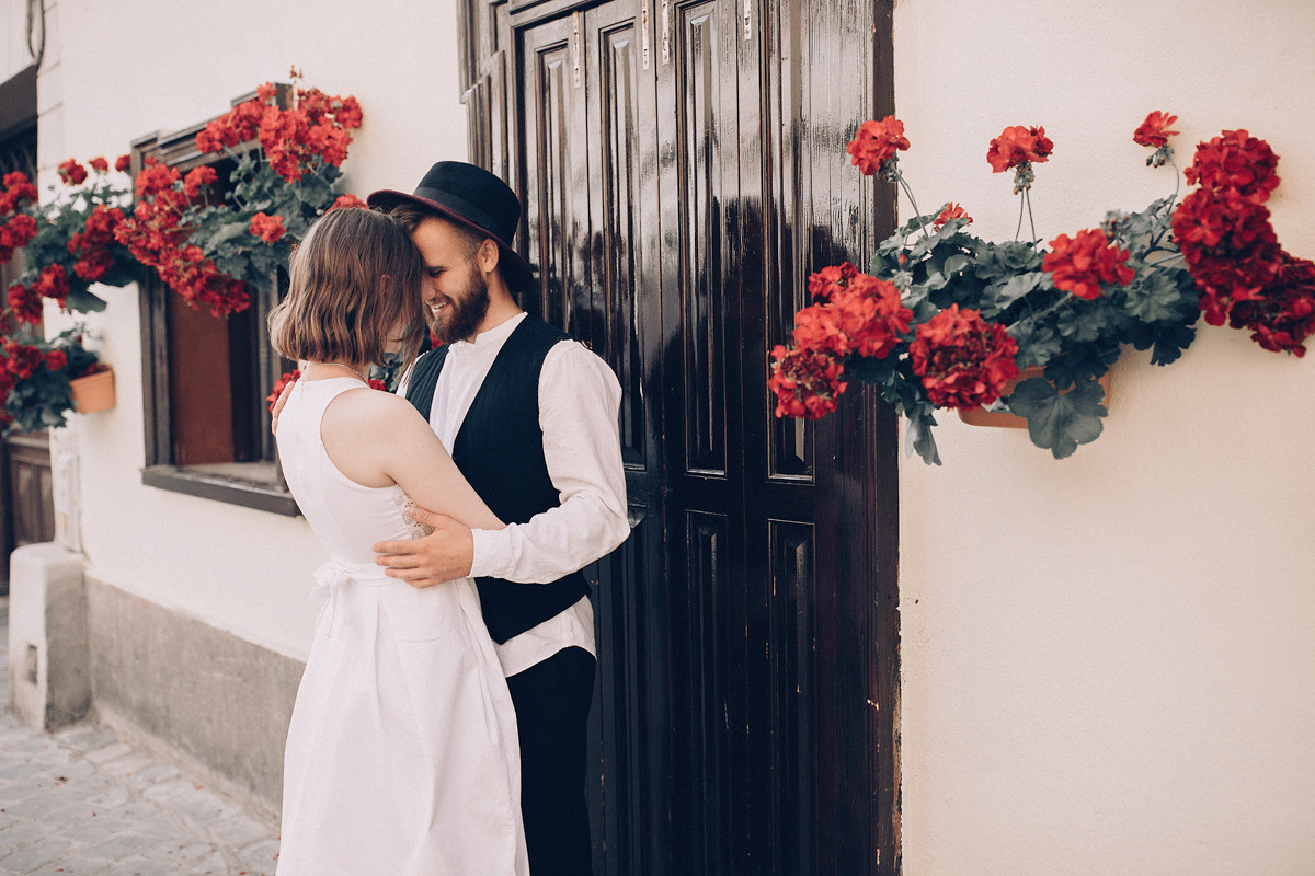 Fragile. Головна