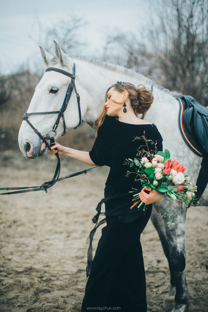 Dark elegance.Portrait. Головна