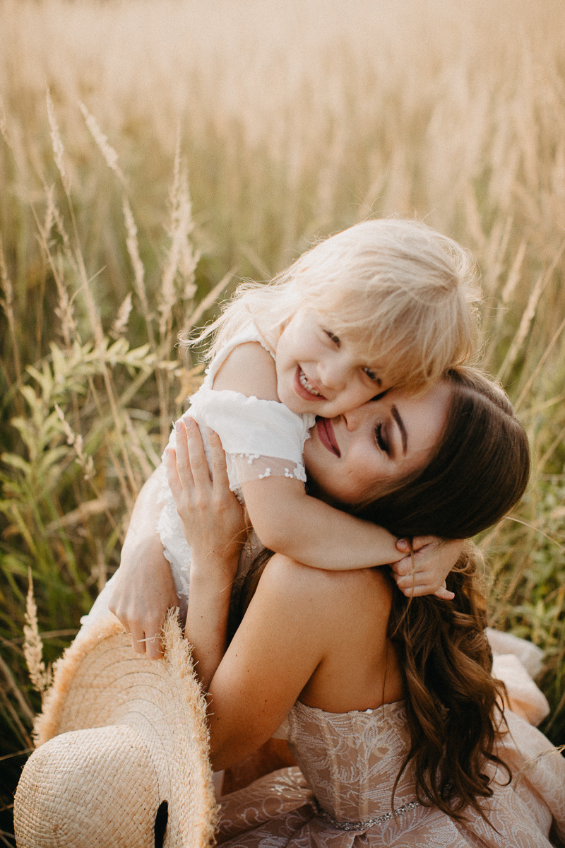 Юля і Кароліна. Головна