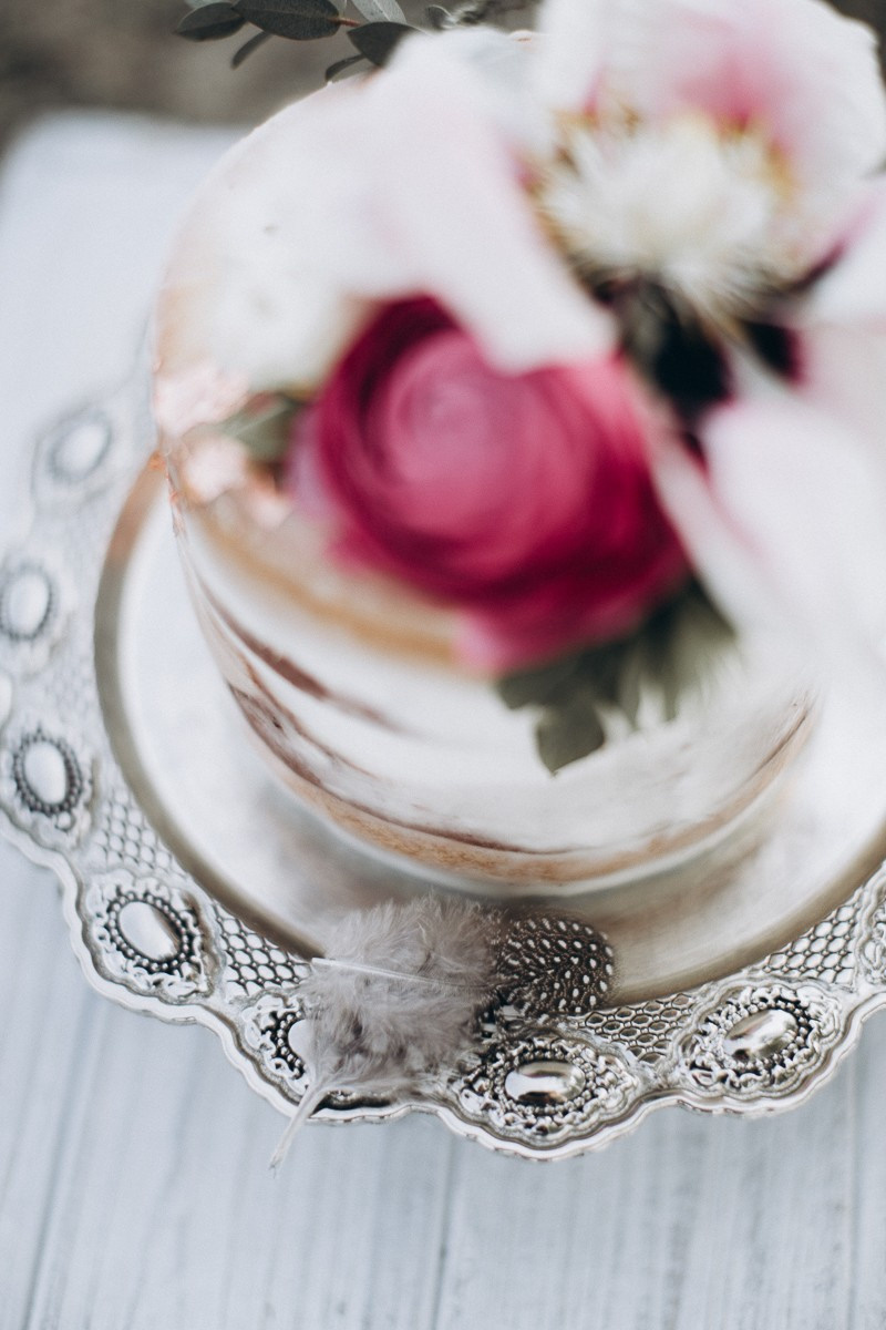 I Belong To You. Головна