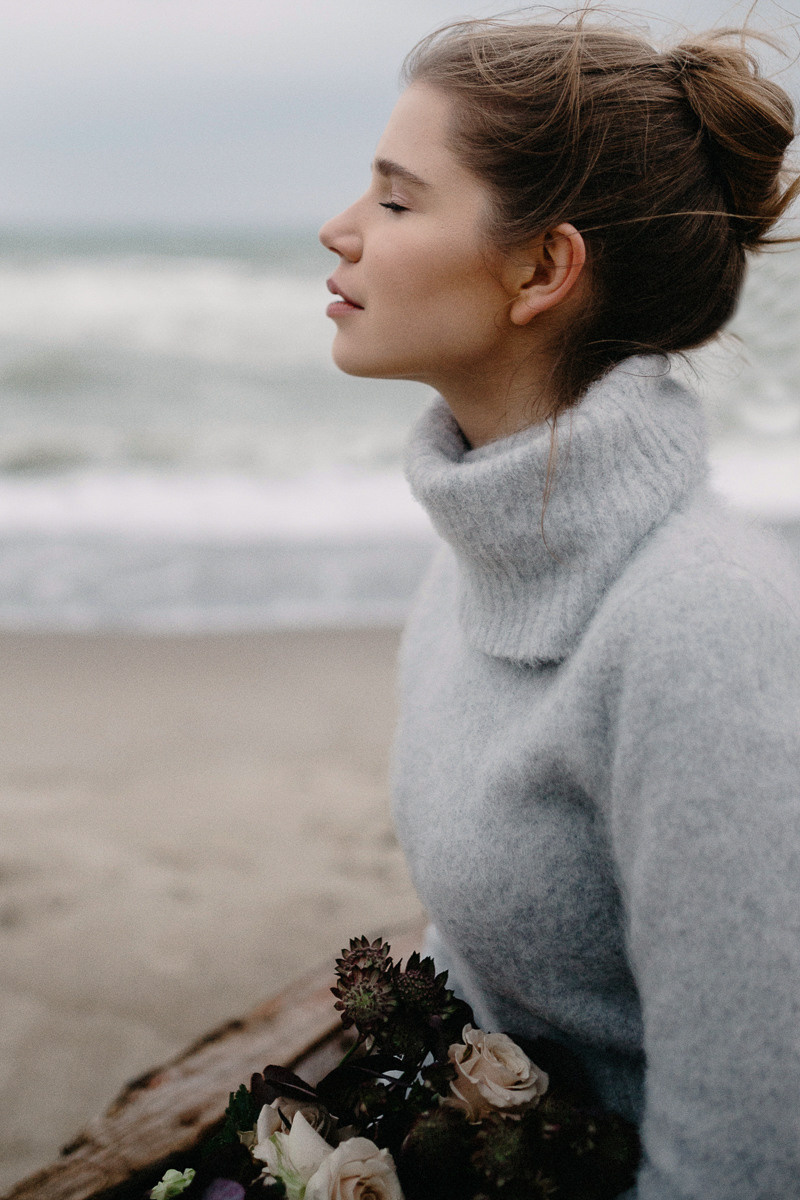 Don't Shoot. Головна