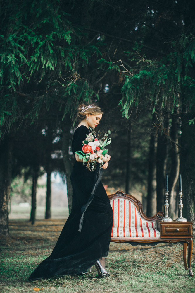 Dark elegance.Portrait. Головна