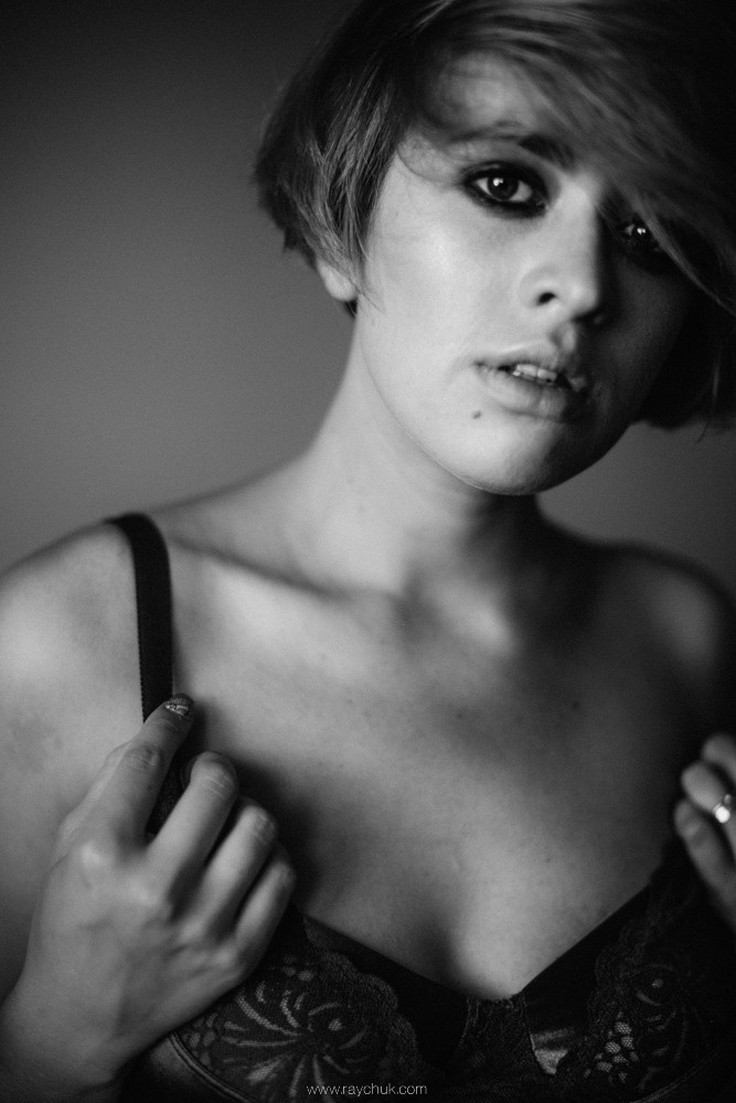 Dasha.Portret. Головна