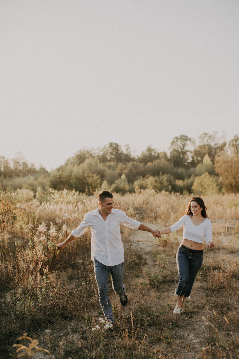 Яна і Ілля. Головна