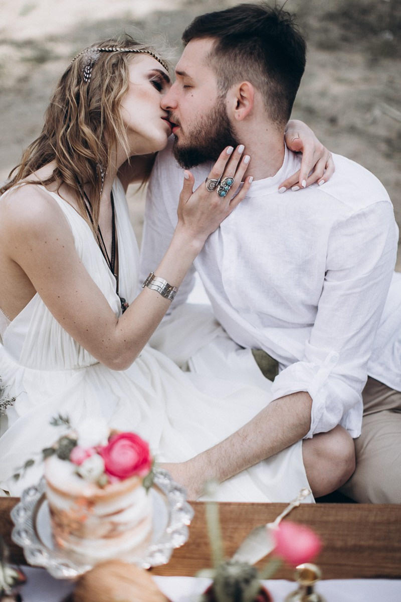 I Belong To You. Головна