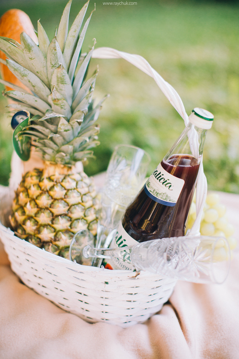 You Are My Sun. Головна