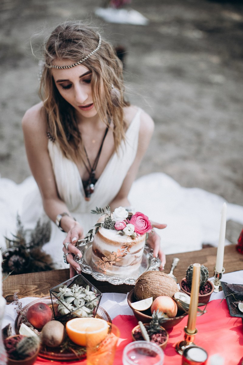 I Belong To You. Головна