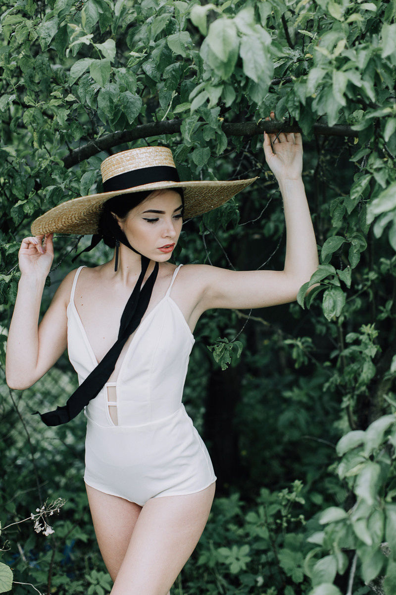 Lovely. Головна