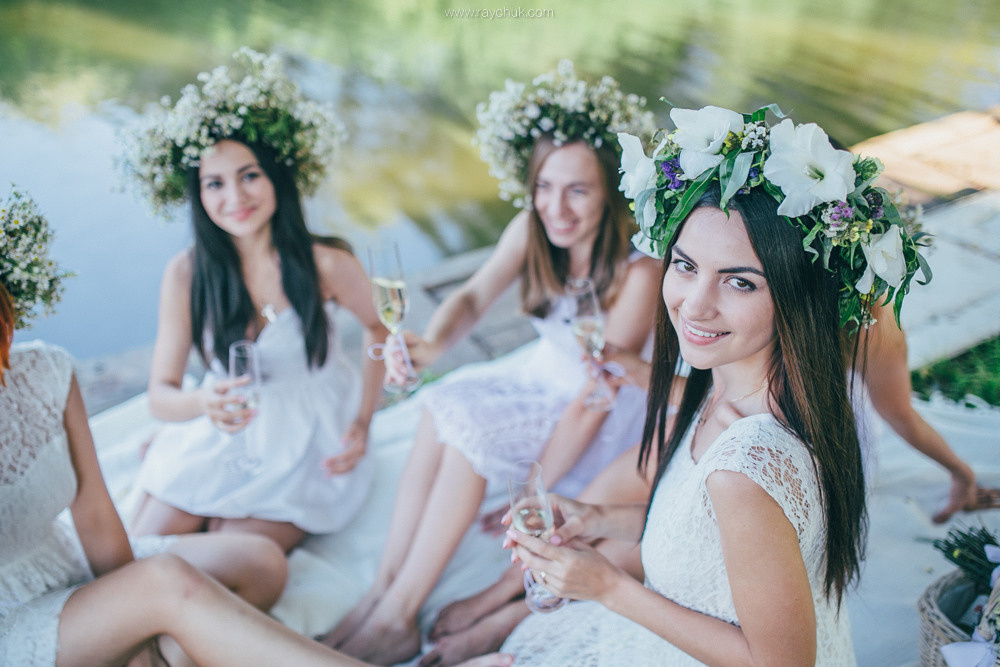 Olya and girl.Hen parties. Головна