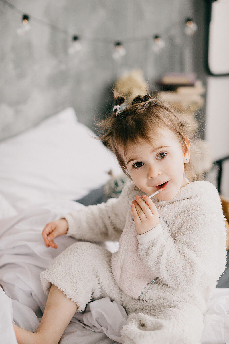 Еля і Анісія. Головна