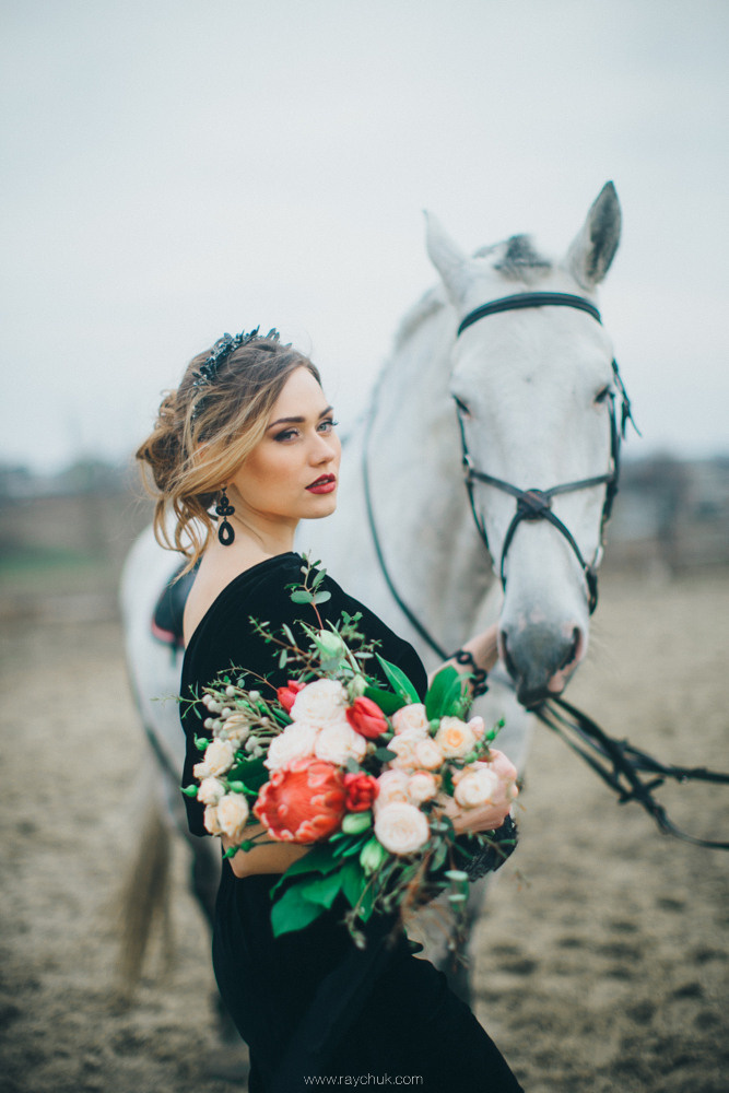 Dark elegance.Portrait. Головна