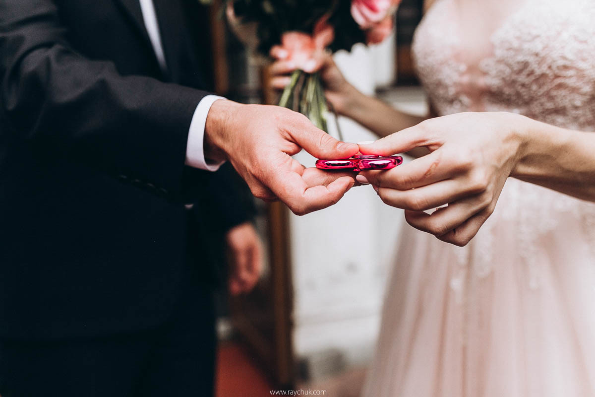 Яна&Юрій. Головна