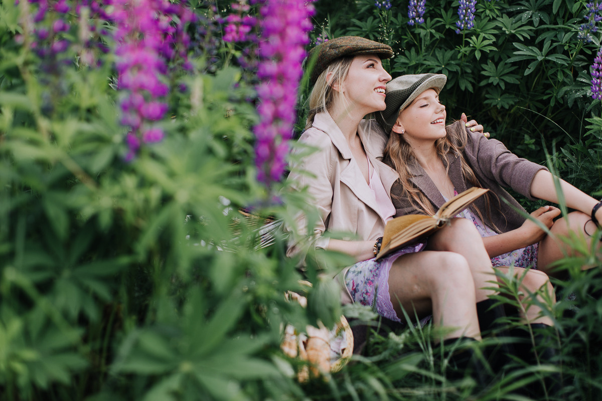 Мар"яна і Каміла. Головна