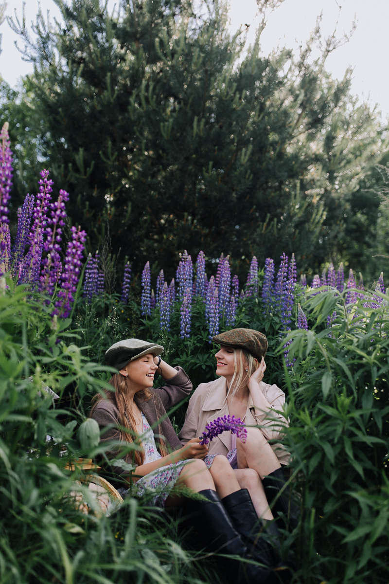 Мар"яна і Каміла. Головна