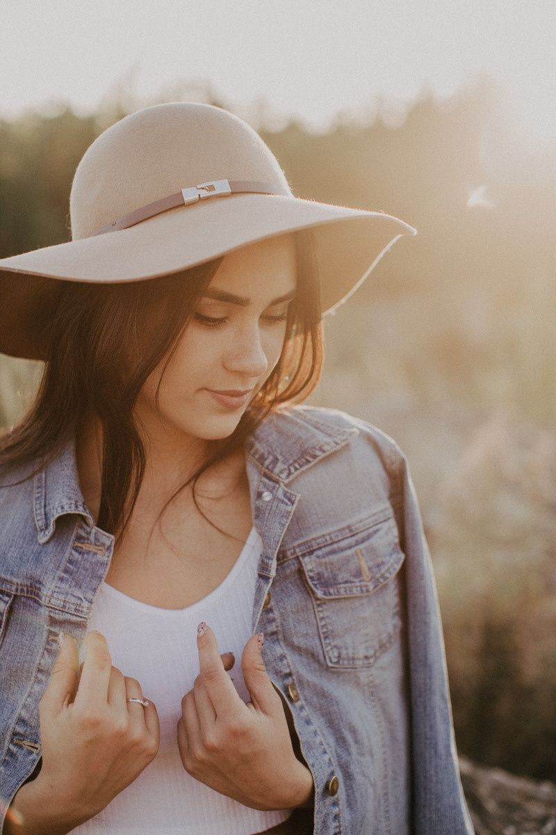 Яна і Ілля. Головна