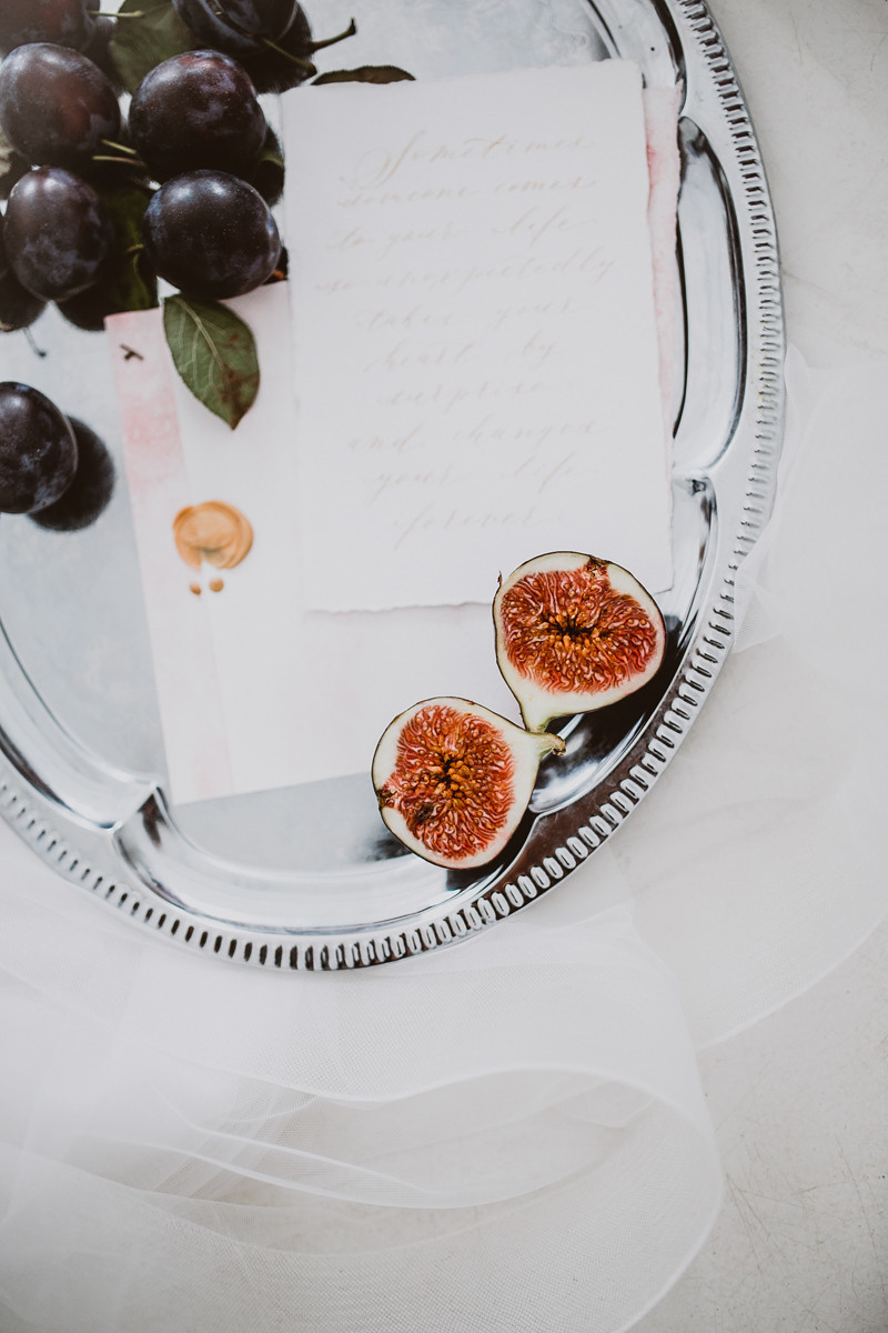 Love is Blindness. Головна