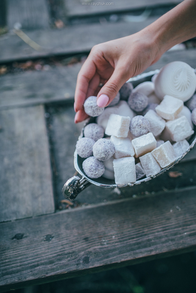 Olya and girl.Hen parties. Головна