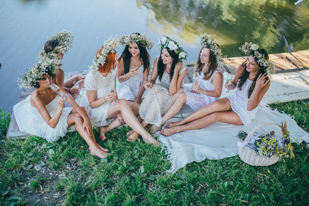 Olya and girl.Hen parties. Головна