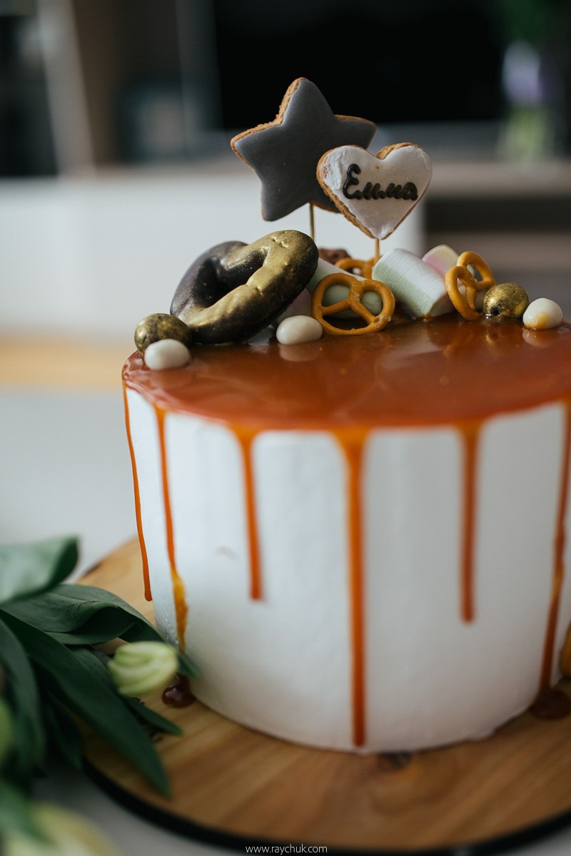 Нappy Birthday, Emma!. Головна