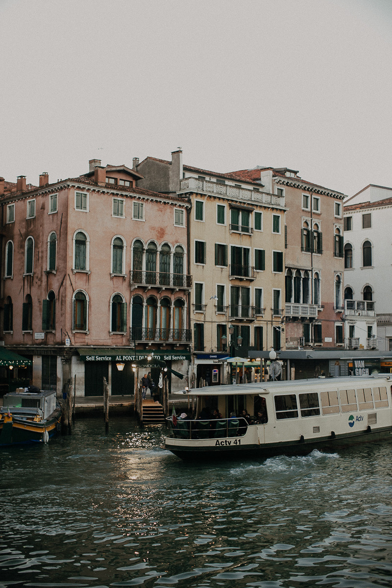 Italy. Venice. Головна