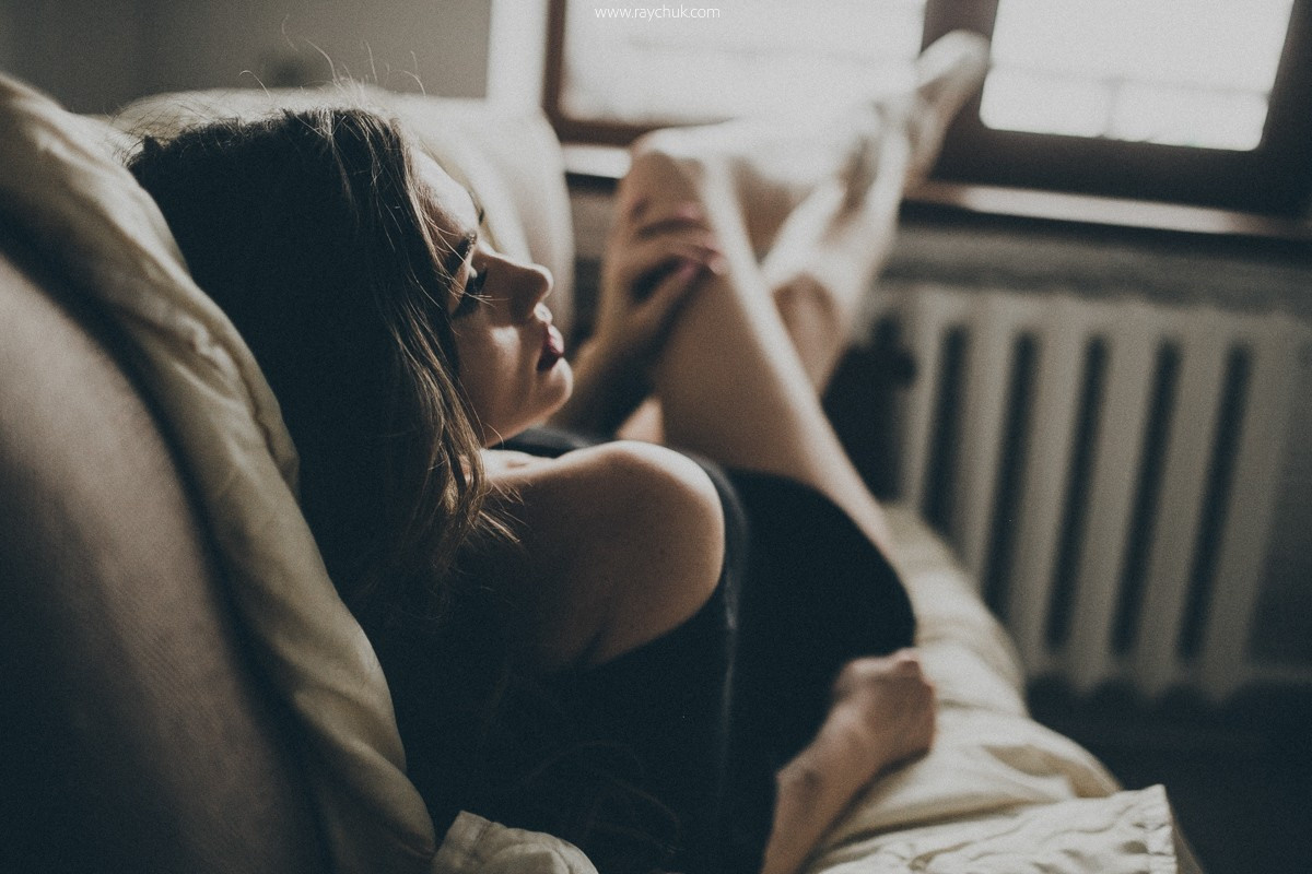 I Can't Say No. Головна