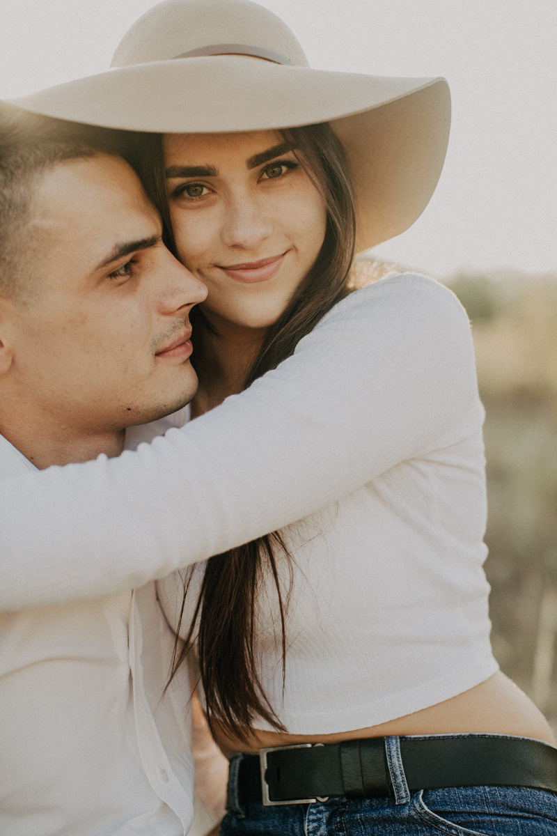 Яна і Ілля. Головна