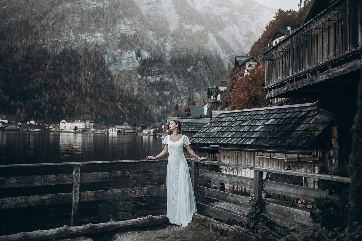 Adore You. Головна