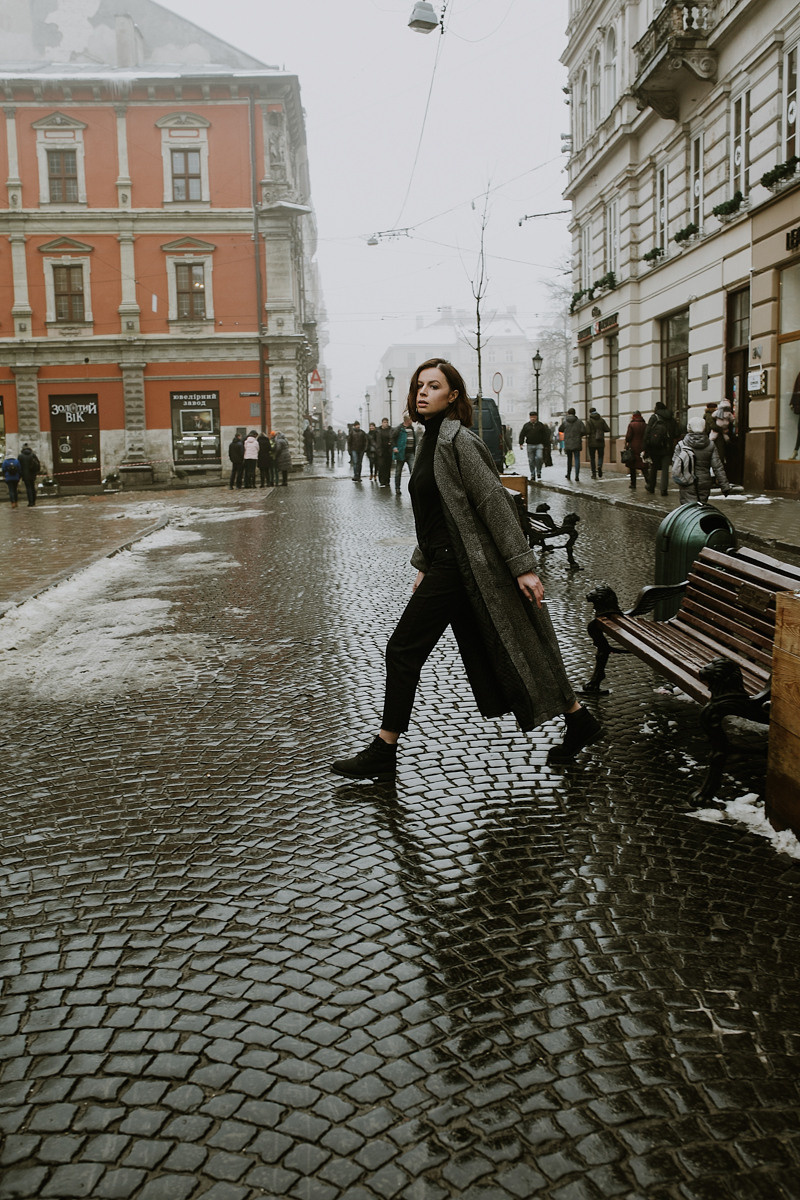 Alesia. Головна