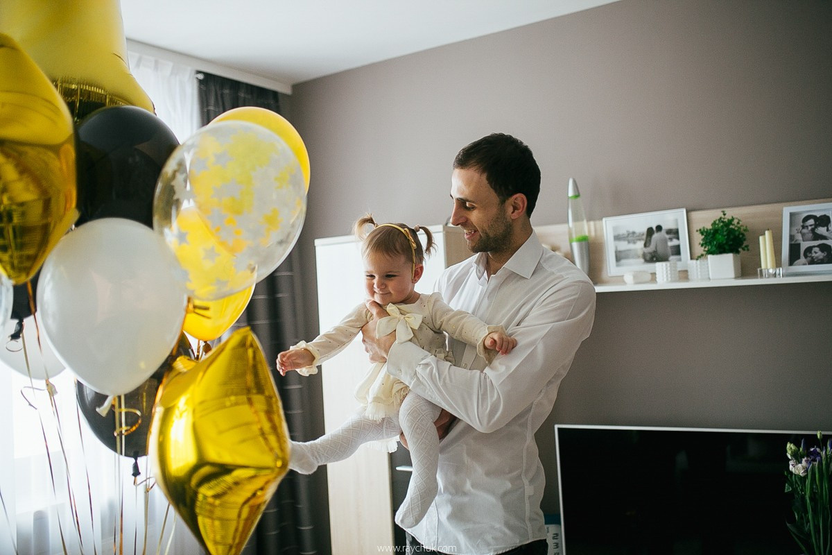 Нappy Birthday, Emma!. Головна