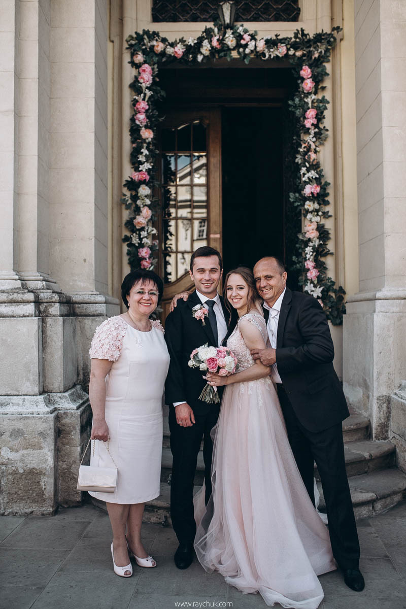 Яна&Юрій. Головна