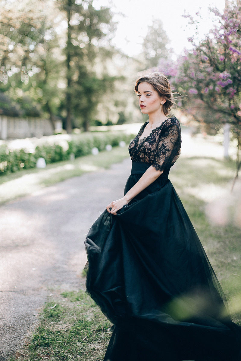 Who Owns My Heart. Головна