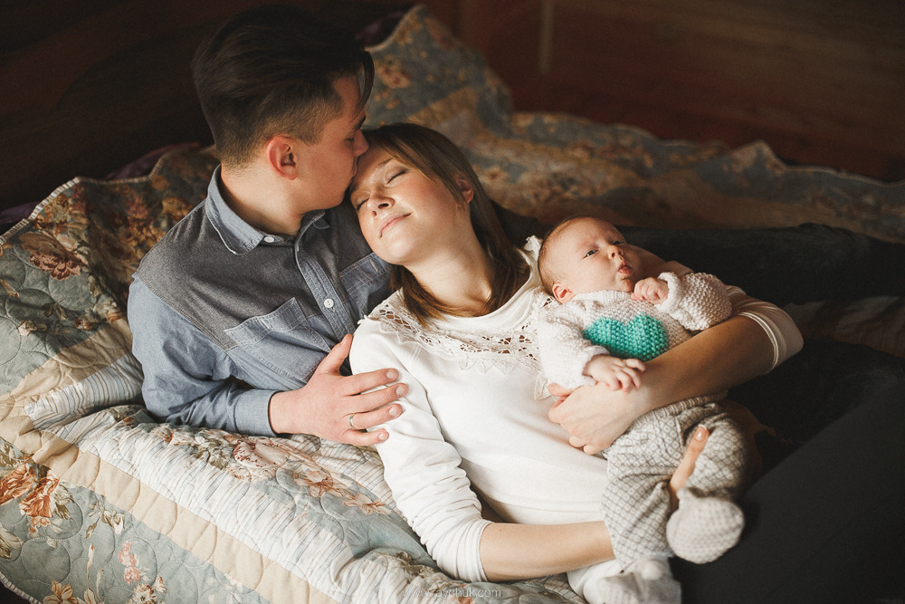 Misha Jana Elja. Головна