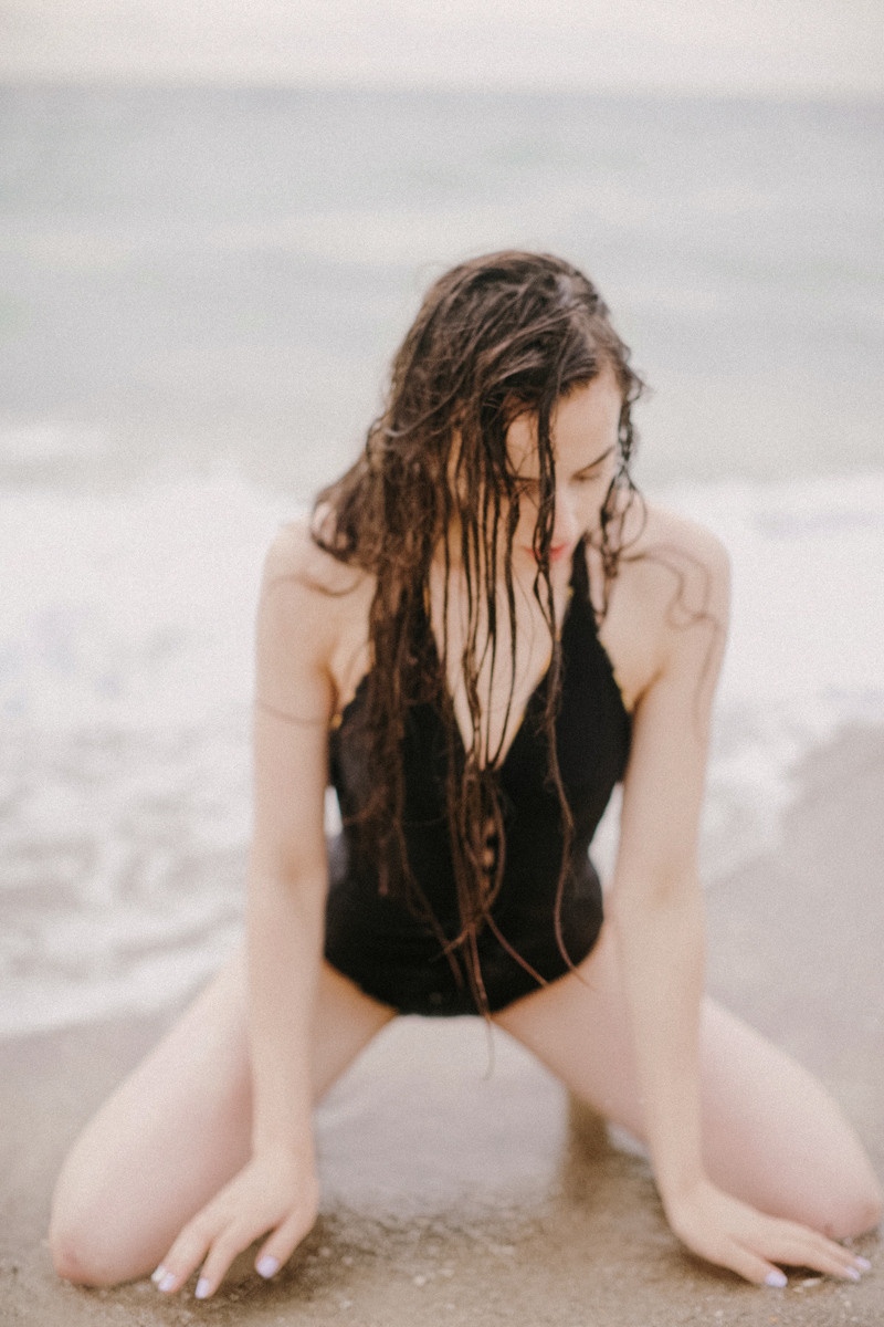 Looking For The Summer. Головна