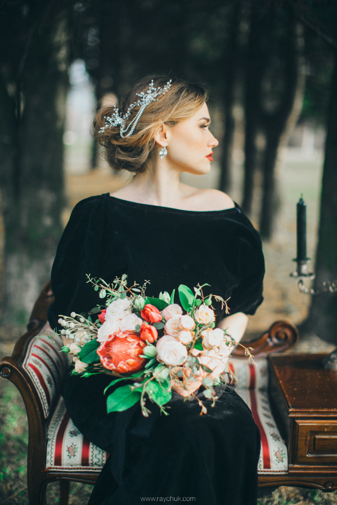 Dark elegance.Portrait. Головна